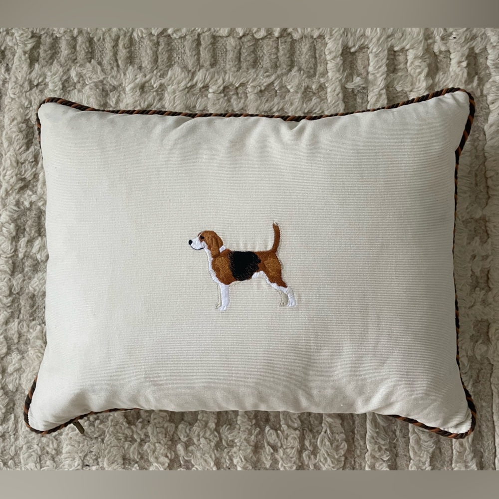 Ralph Lauren
Alastair Throw Pillow, 15" x 20" NWT-255$